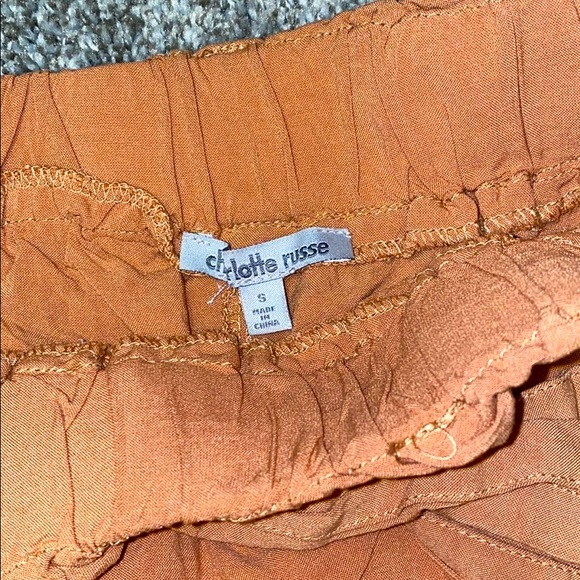 Tan Spring/summer shorts🔥 - Picture 2 of 3